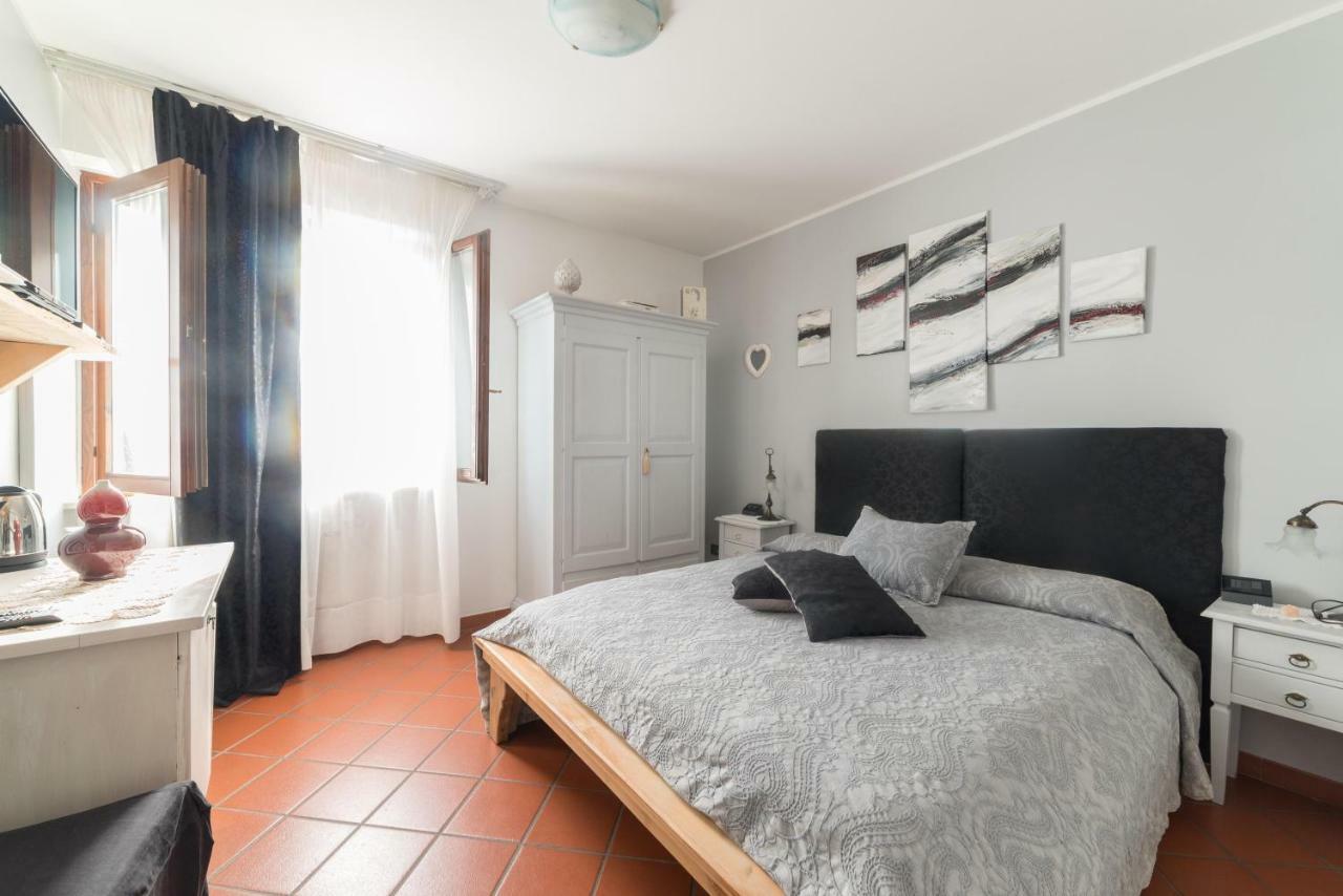 Hotel Florence Manerba del Garda Luaran gambar