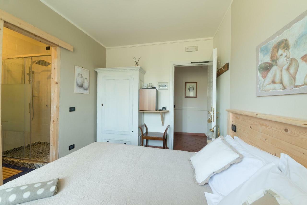 Hotel Florence Manerba del Garda Luaran gambar